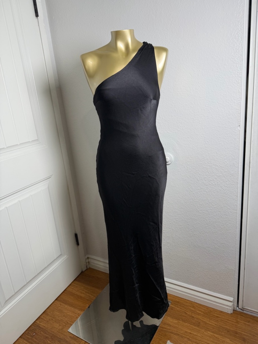 Meshki Black One-Shoulder Maxi Dress XS